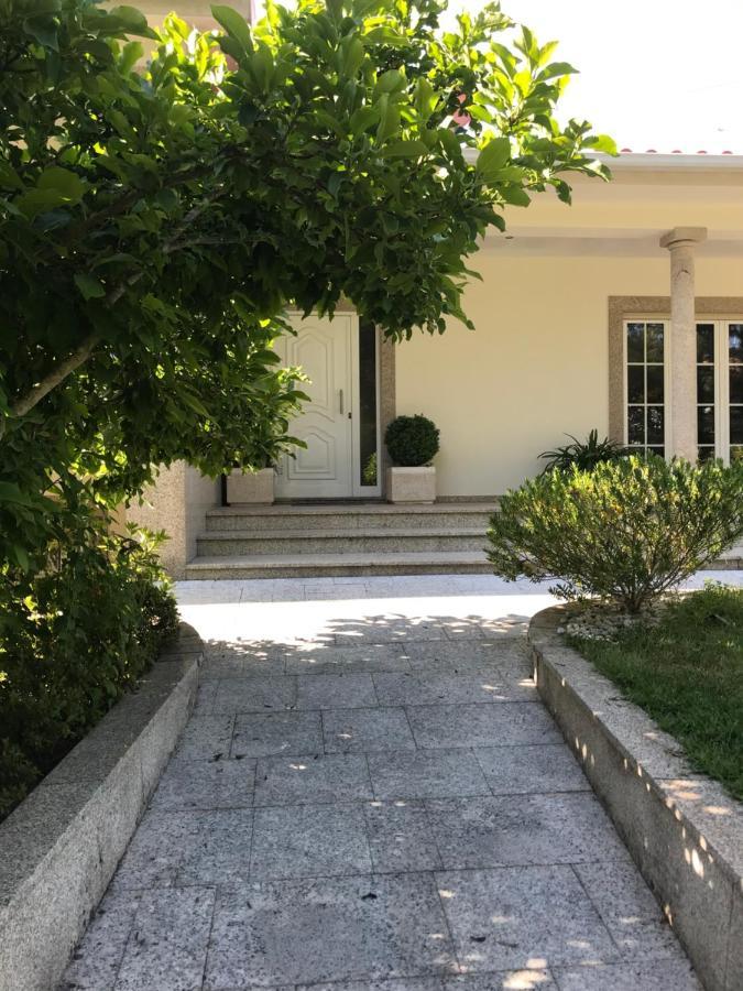 Camelias Bed & Breakfast Guimarães Dış mekan fotoğraf